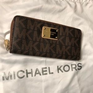Authentic Michael Kors Wallet